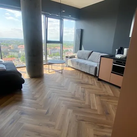 21 Floor Pool And Sauna Hanza Tower